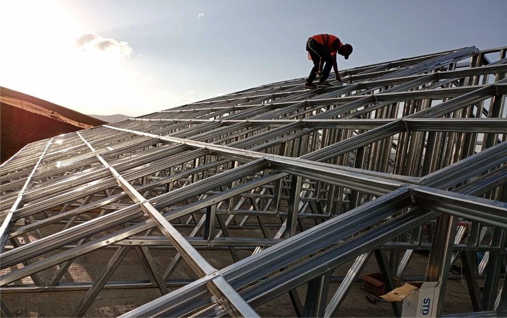 Dinar Çıkma Çelik Çatı